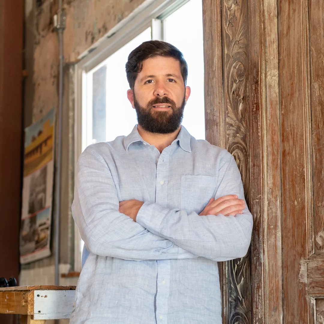 Ringba User Stories - Bill Somerville Arms Crossed